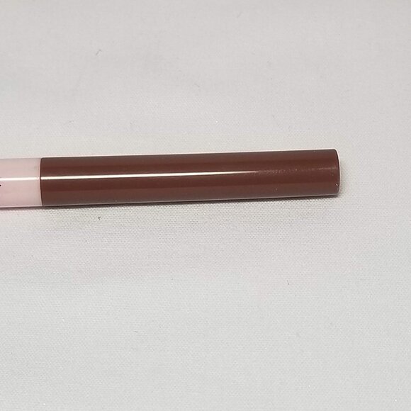 Beauty Creations - Plump & Pout Plumping Lip Liner in Attracted To U - Picture 10 of 11